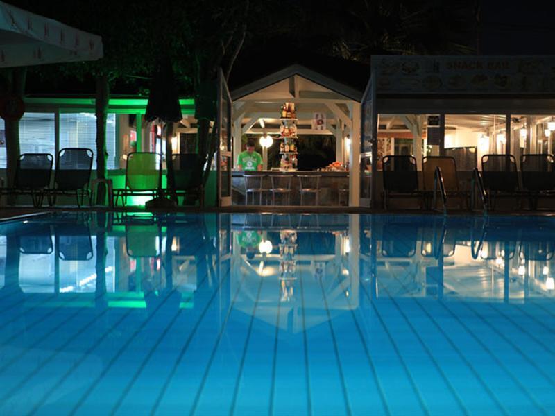 Nikolas Villas Appartments Hersonissos  Zewnętrze zdjęcie