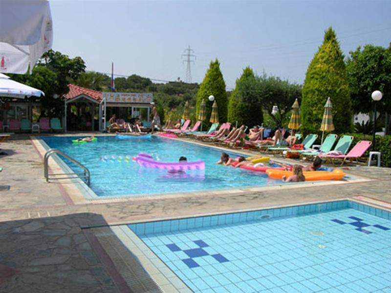 Nikolas Villas Appartments Hersonissos  Zewnętrze zdjęcie