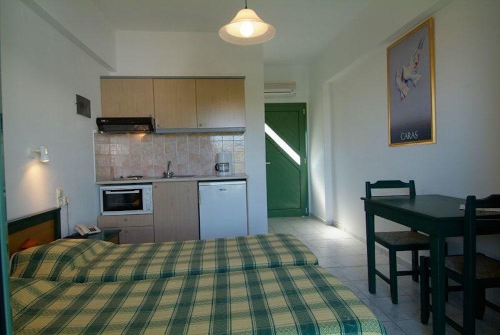 Nikolas Villas Appartments Hersonissos  Zewnętrze zdjęcie